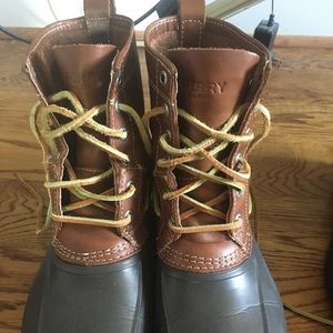 Men’s duck boots
